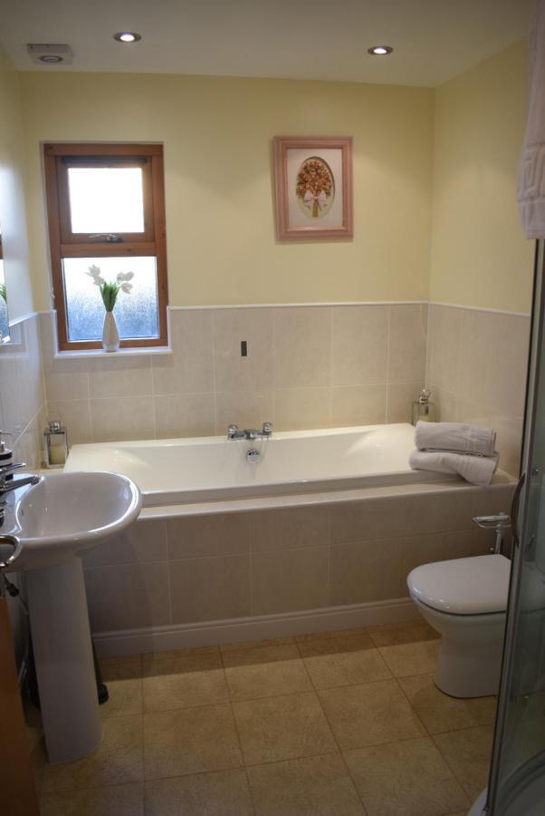 Kelpies Serviced Apartments Kavanagh- 5 Bedrooms Bathgate Ngoại thất bức ảnh
