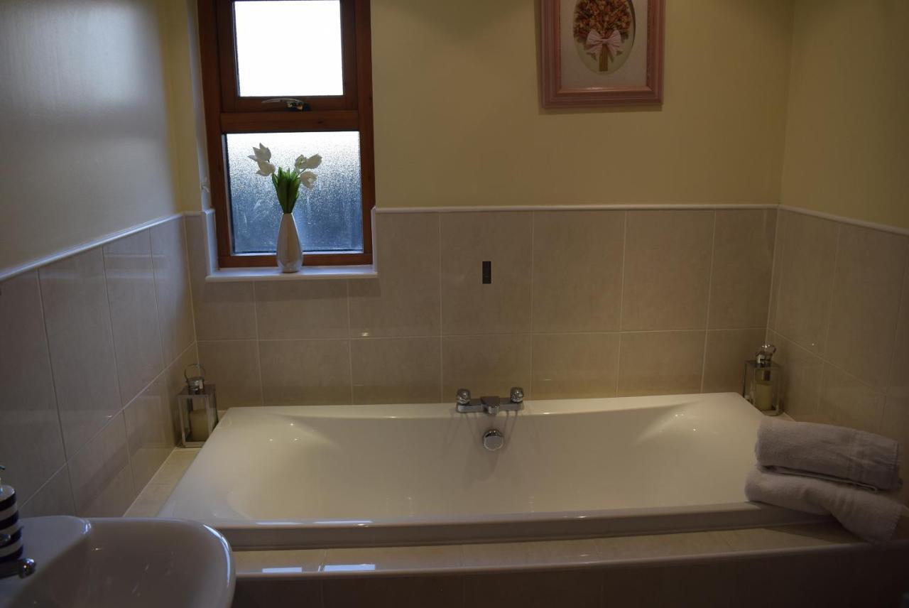Kelpies Serviced Apartments Kavanagh- 5 Bedrooms Bathgate Ngoại thất bức ảnh