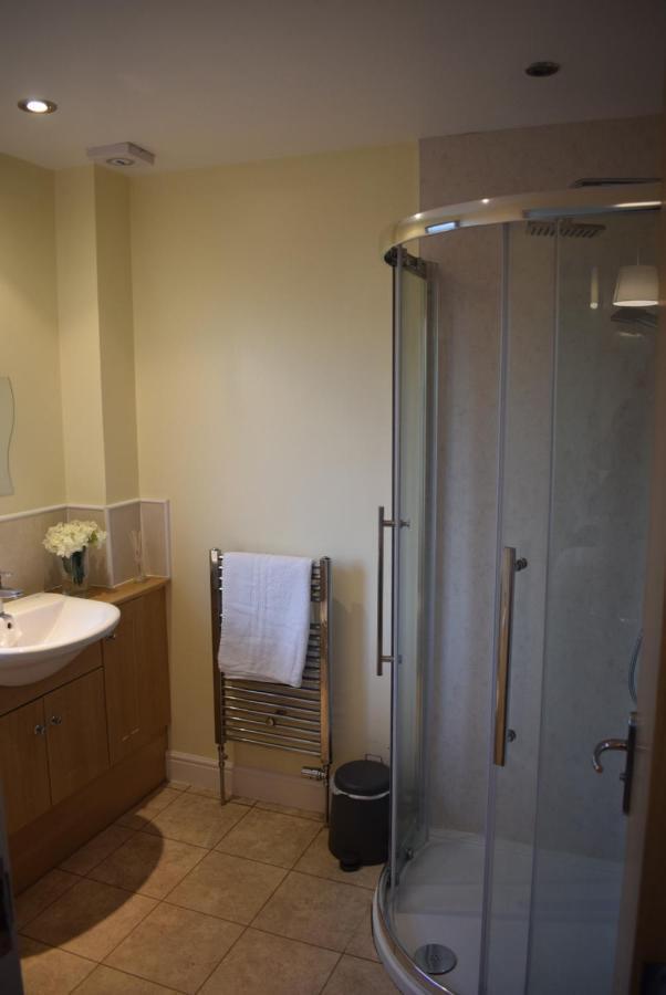 Kelpies Serviced Apartments Kavanagh- 5 Bedrooms Bathgate Ngoại thất bức ảnh